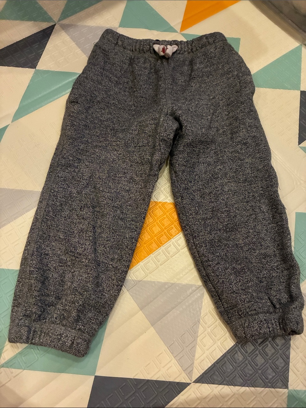 20/25$ 🧸 Kids Heather Gray Cozy Jogger Pants